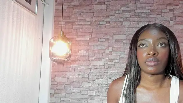 Shamiraa moore online show from 03.07.25