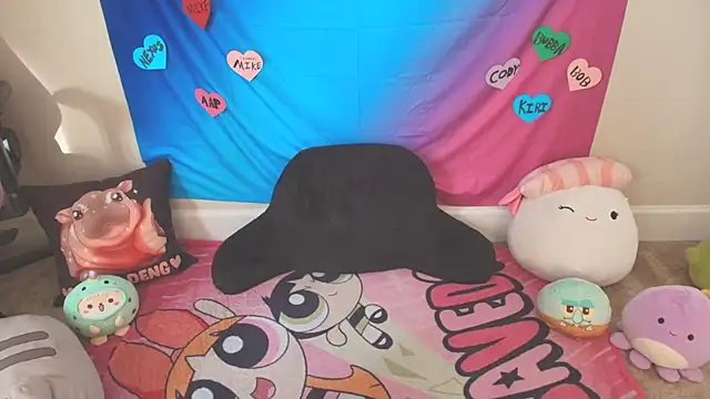 MilkyBunny online show from 12.05.25