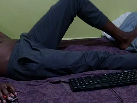 Snapshot of QUEEN-LIZ chatting on 09.27.25 QUEEN-LIZ online show from 09.27.25