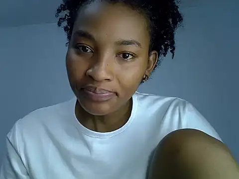 cute-alexis online show from 09.18.25