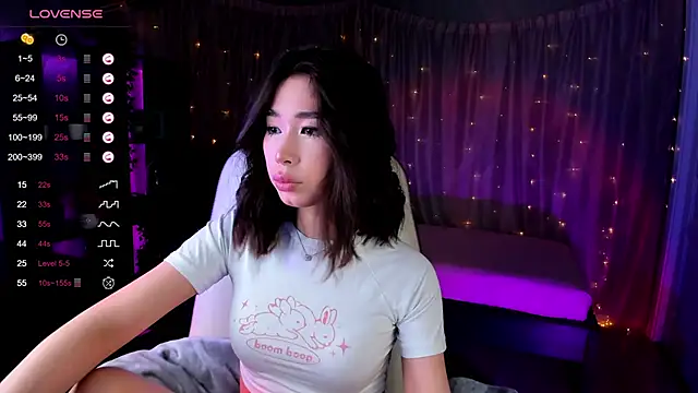 Snapshot of sensualily chatting on 02.27.25 sensualily online show from 02.27.25