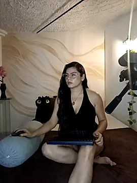 Snapshot of CherryBlossomm_ chatting on 10.15.25 CherryBlossomm online show from 10.15.25