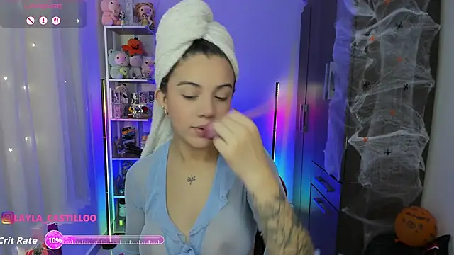 Layla castilloo online show from 11.04.25