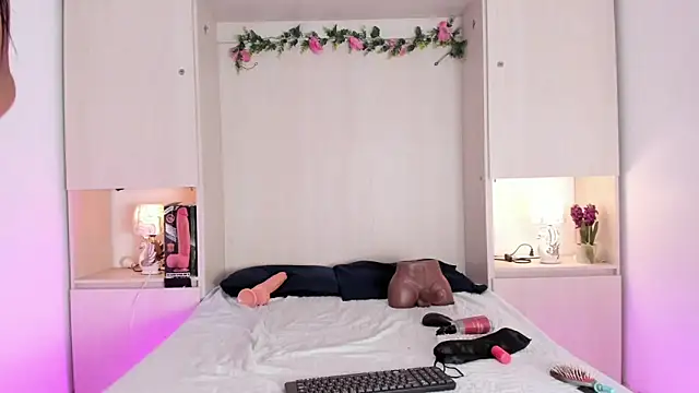 KendallRosse1 online show from 01.06.26