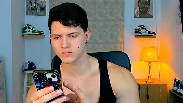 Hazzan Velez online show from 01.26.25