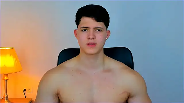 Hazzan Velez online show from 02.19.25