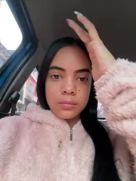 NAUGHTY LITTLE 18 online show from 02.01.26