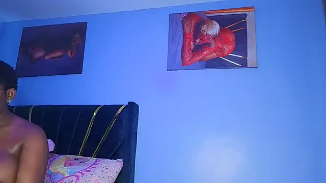 Snapshot of Cherriikenzie chatting on 05.27.26 Cherriikenzie online show from 05.27.26