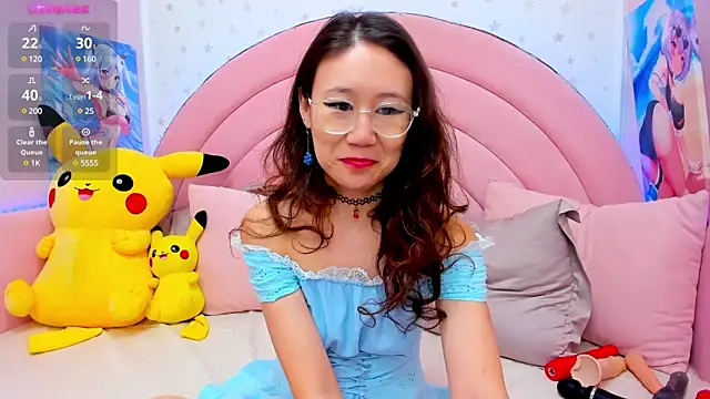 Nao  Chan  online show from 02.14.25