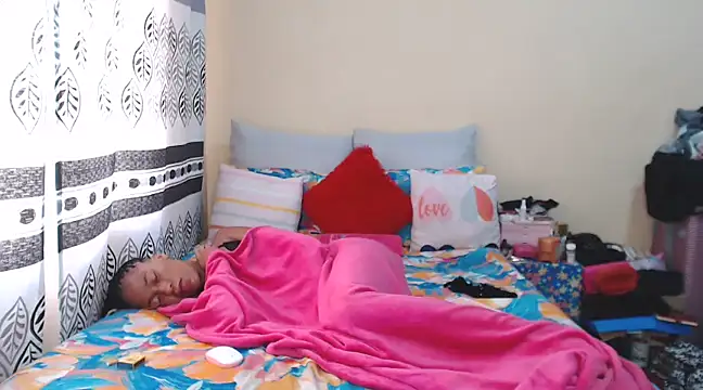 Kylie Hairy Bbc online show from 01.30.25