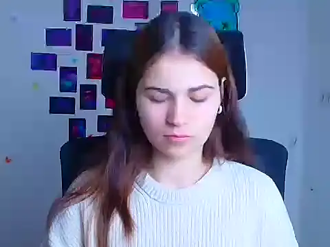 Loon Amore online show from 12.22.25