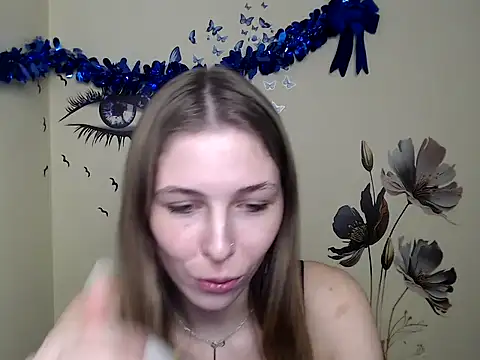 StrangerGi online show from 01.09.25