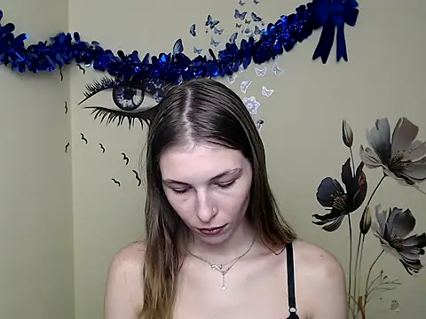 StrangerGi online show from 01.22.25