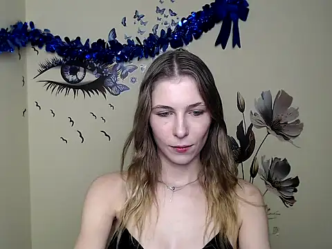 StrangerGi online show from 01.25.25