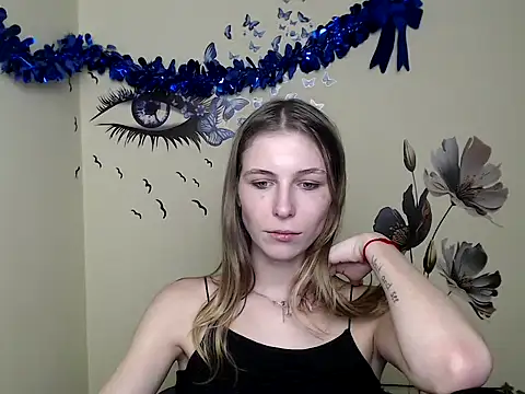 StrangerGi online show from 01.31.25