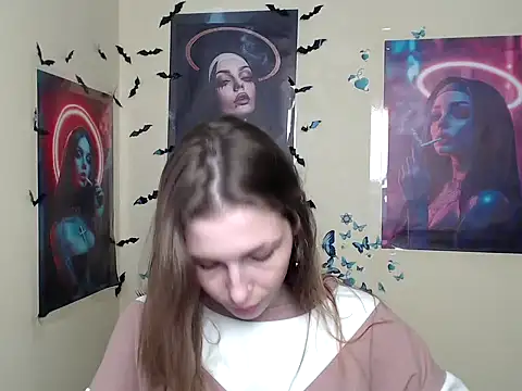 StrangerGi online show from 03.10.25