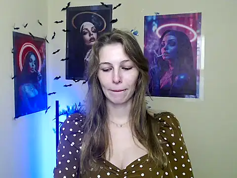 StrangerGi online show from 11.24.25