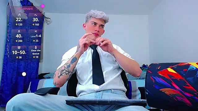 thiagomurphyy online show from 12.02.24