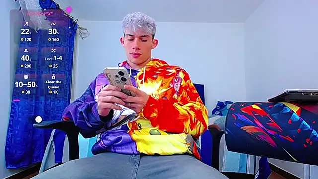 thiagomurphyy online show from 12.12.24