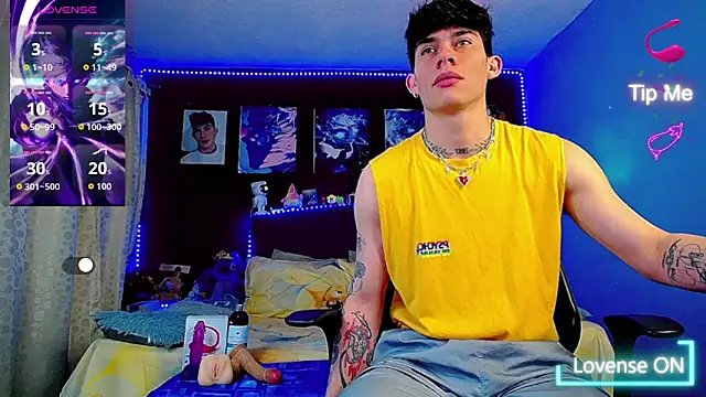 thiagomurphyy online show from 10.03.25