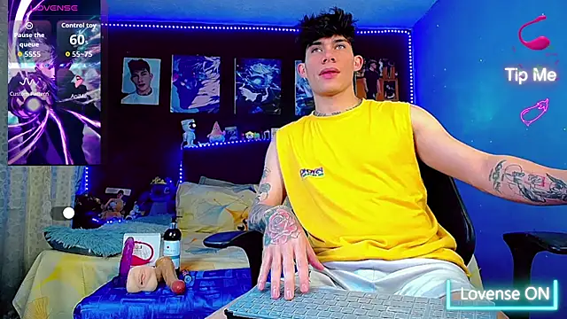 thiagomurphyy online show from 10.04.25