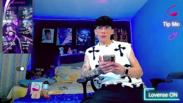 thiagomurphyy online show from 10.08.25