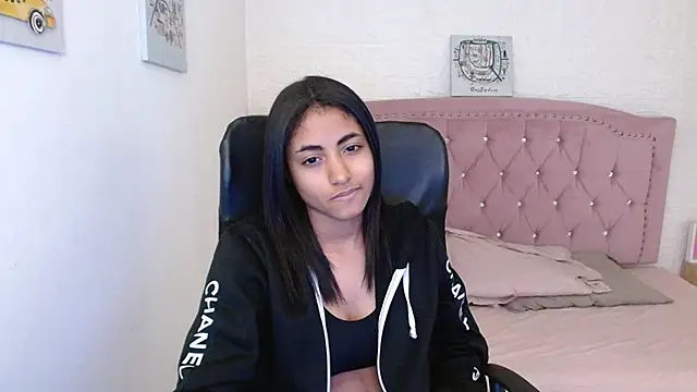 shaneelle online show from 02.26.25