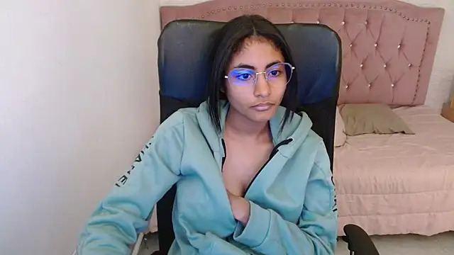 shaneelle online show from 03.18.25