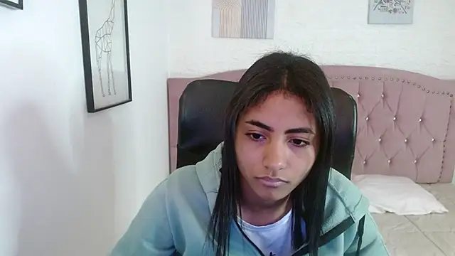 shaneelle online show from 10.20.25