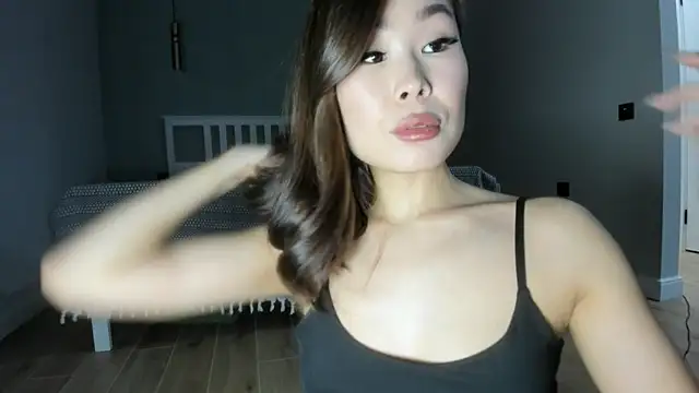 Yukisans online show from 01.19.25