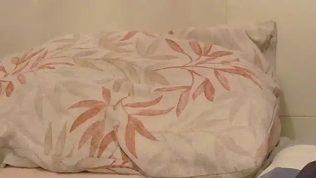 Snapshot of katymojadit chatting on 02.11.26 katymojadit online show from 02.11.26