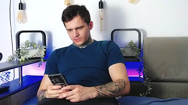 CarterCole online show from 01.31.25