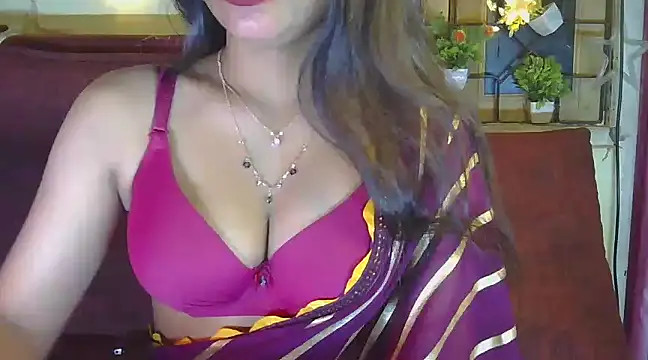 Snapshot of sexy_shivi chatting on 01.16.25 sexy shivi online show from 01.16.25