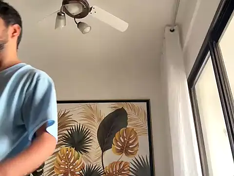 HornyBeachBoyBR online show from 05.14.26