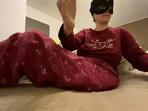 Marilou1983 online show from 01.07.25