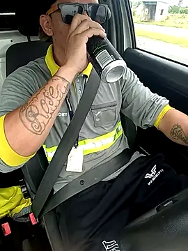 Snapshot of RS1995Poa1 chatting on 09.30.25 RS1995Poa1 online show from 09.30.25