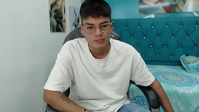 Noha scott online show from 01.04.25