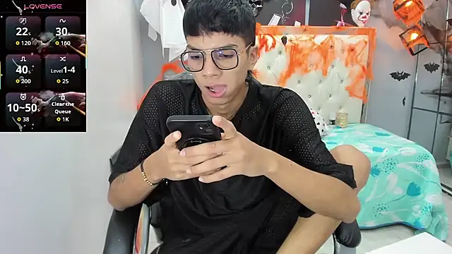 Noha scott online show from 10.22.25