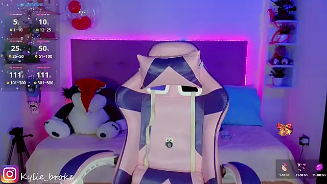 Kylie brokee online show from 12.19.24