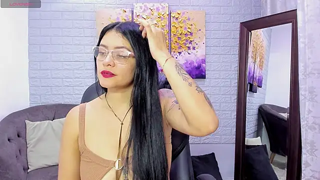 Snapshot of StefyGil_ chatting on 03.08.26 StefyGil online show from 03.08.26