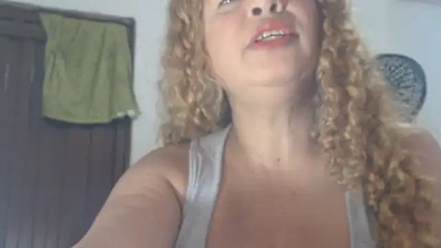 Snapshot of BustyAmanda chatting on 07.03.26 BustyAmanda online show from 07.03.26
