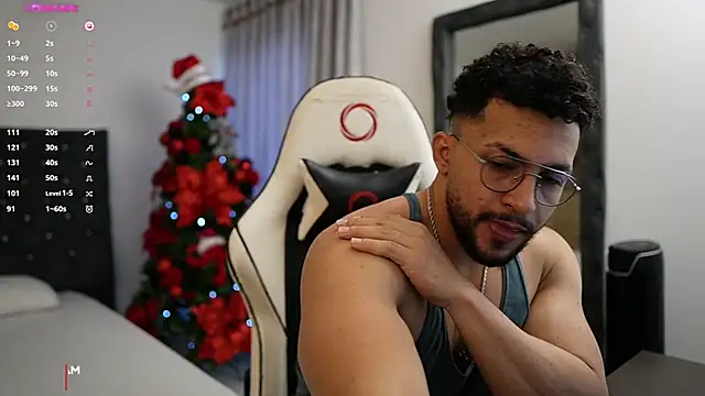 Snapshot of Martin_Logan chatting on 01.03.25 Martin Logan online show from 01.03.25