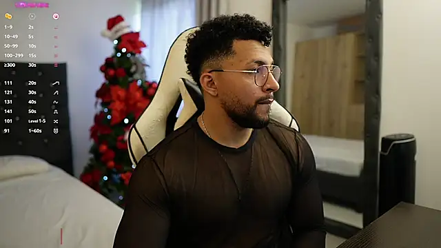 Snapshot of Martin_Logan chatting on 01.04.25 Martin Logan online show from 01.04.25