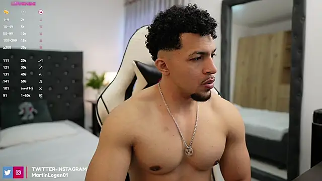Snapshot of Martin_Logan chatting on 02.10.25 Martin Logan online show from 02.10.25