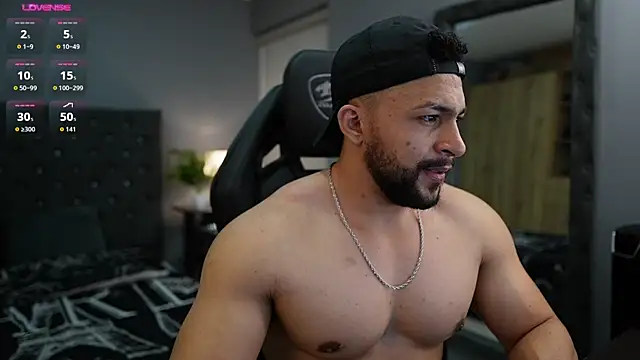 Snapshot of Martin_Logan chatting on 09.25.25 Martin Logan online show from 09.25.25