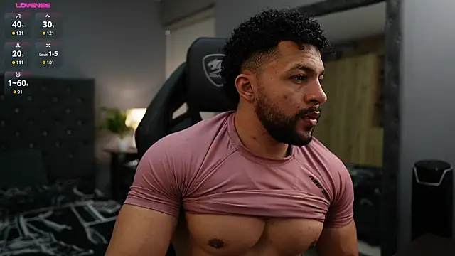 Snapshot of Martin_Logan chatting on 09.28.25 Martin Logan online show from 09.28.25