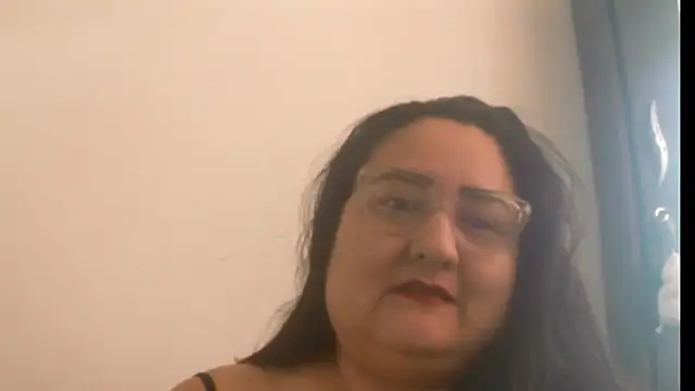 nanita1545 online show from 11.19.25