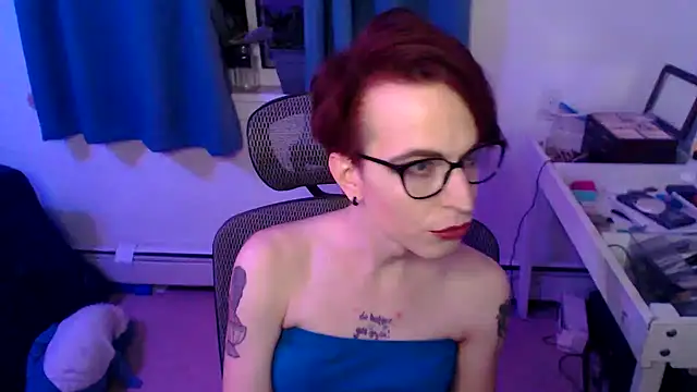 Snapshot of RyffBurnz chatting on 01.17.25 RyffBurnz online show from 01.17.25