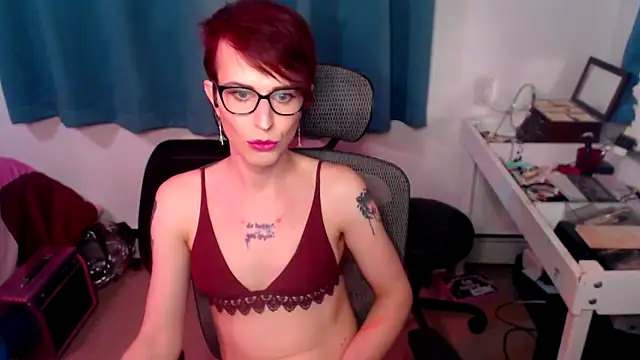 Snapshot of RyffBurnz chatting on 03.16.25 RyffBurnz online show from 03.16.25