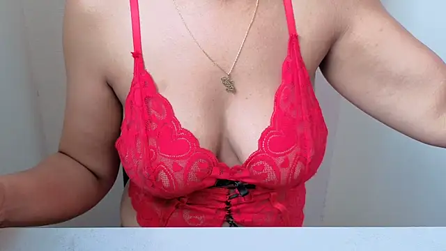 Lunadelisla online show from 11.29.25